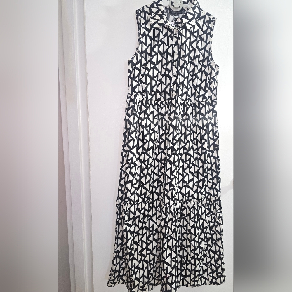 Rachel Zoe Black and White Long Sleeve Dress - Picture 2 of 7